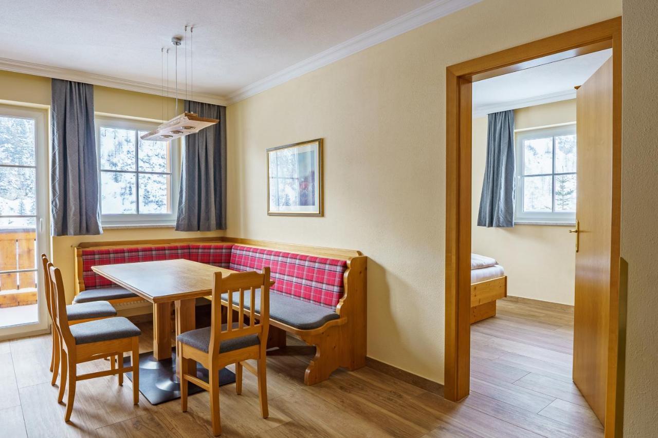 Hubertus Alpine Living Aparthotel Обертауерн Екстериор снимка